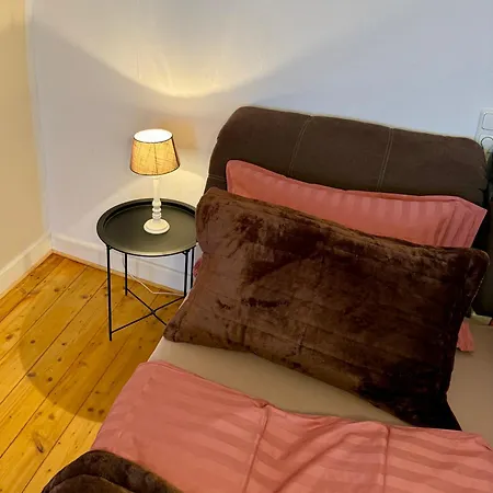 3 In 1 Haus Mit Grossem Esstisch Und Wohnzimmer Apartmán Wolfhagen