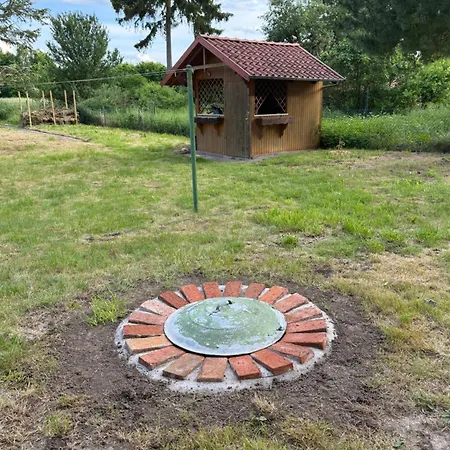 3 In 1 Haus Mit Grossem Esstisch Und Wohnzimmer * Wolfhagen